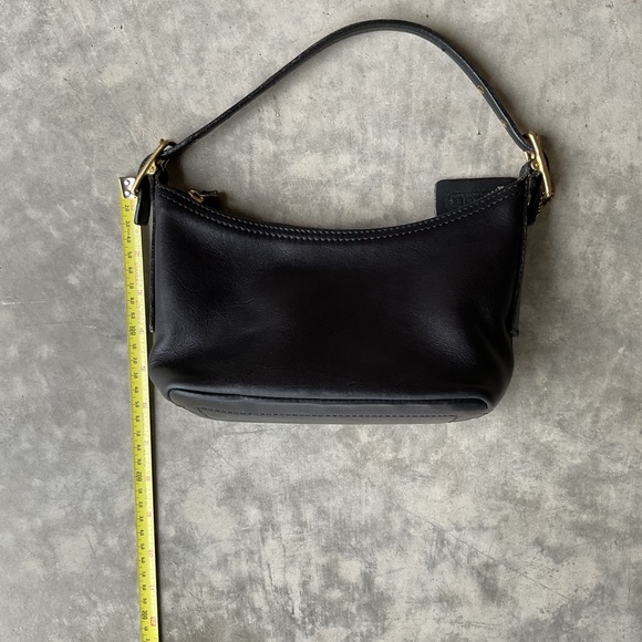 Vintage COACH Black Leather Demi Baguette Bag 9844 - Picture 9 of 16